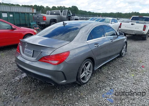2014 Mercedes-Benz Cla 250 4Matic z USA, uszkodzony, nr VIN WDDSJ4GB7EN117059